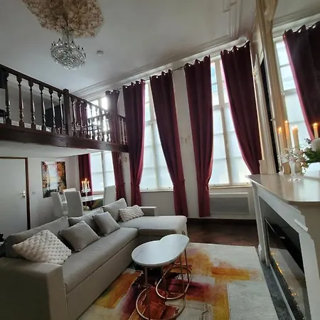Luxueux Vieux *